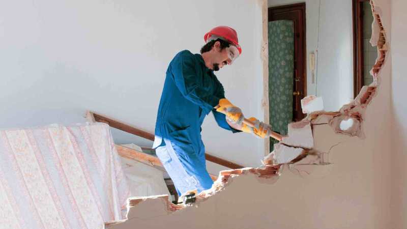 Interior Demolition Tips for Safer Remodels