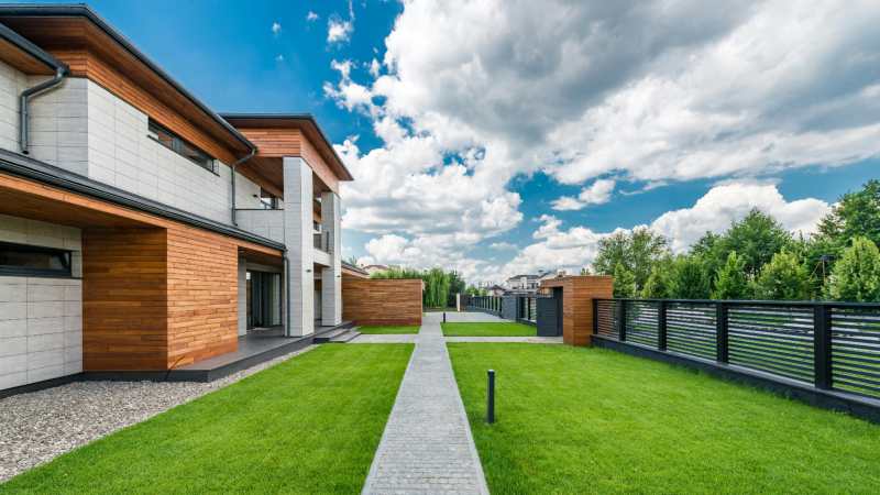 Innovative Fence Solutions for Contemporary Homeowners